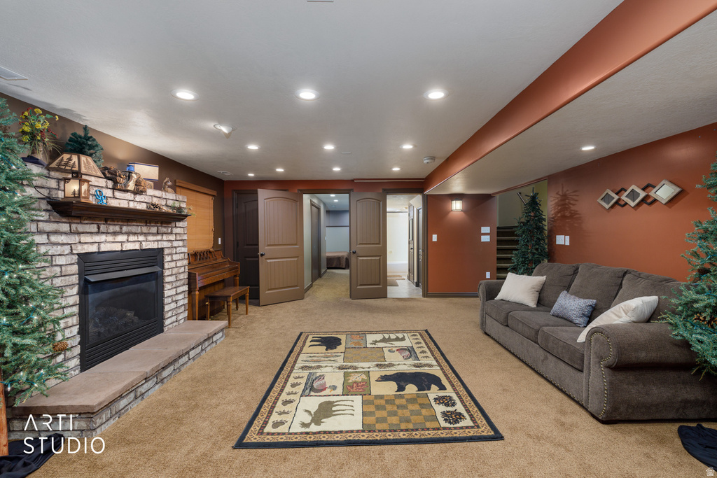 1395 N 1350 W Farr West, UT 84404