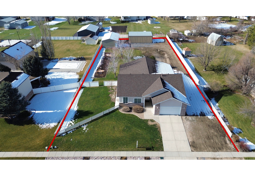 1395 N 1350 W Farr West, UT 84404