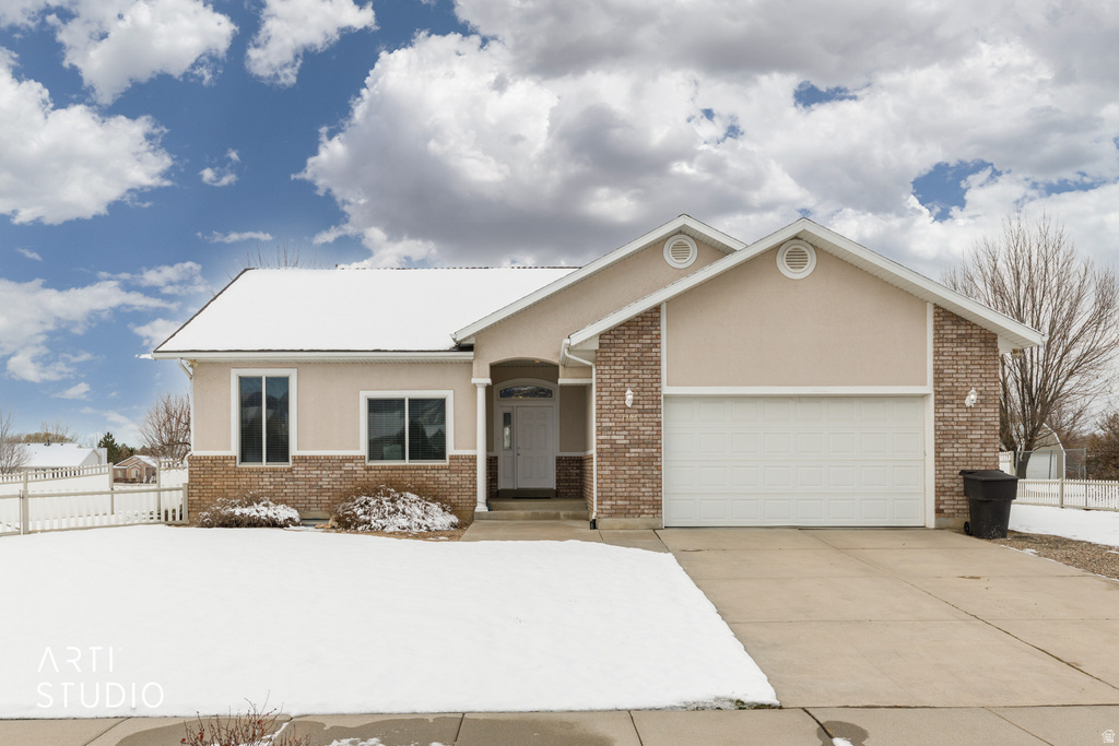 1395 N 1350 W Farr West, UT 84404