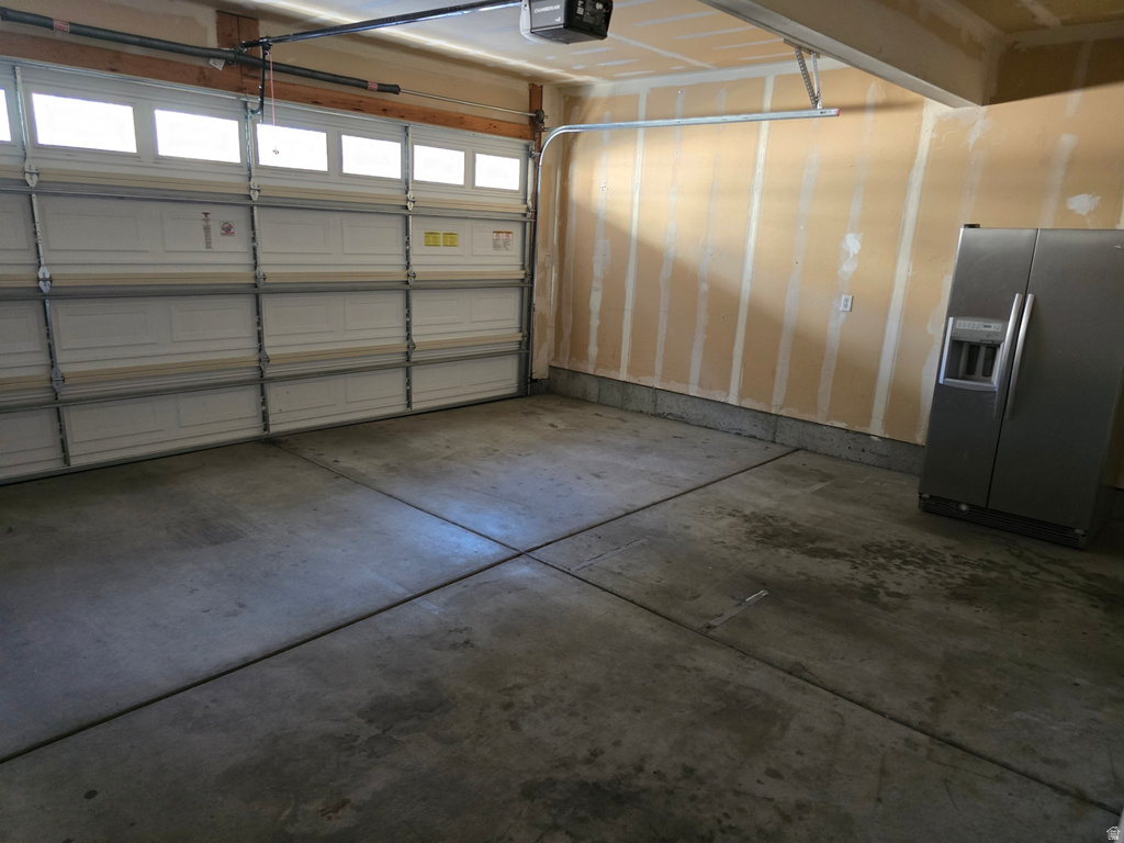 8971 S VALLEY CT Sandy, UT 84094