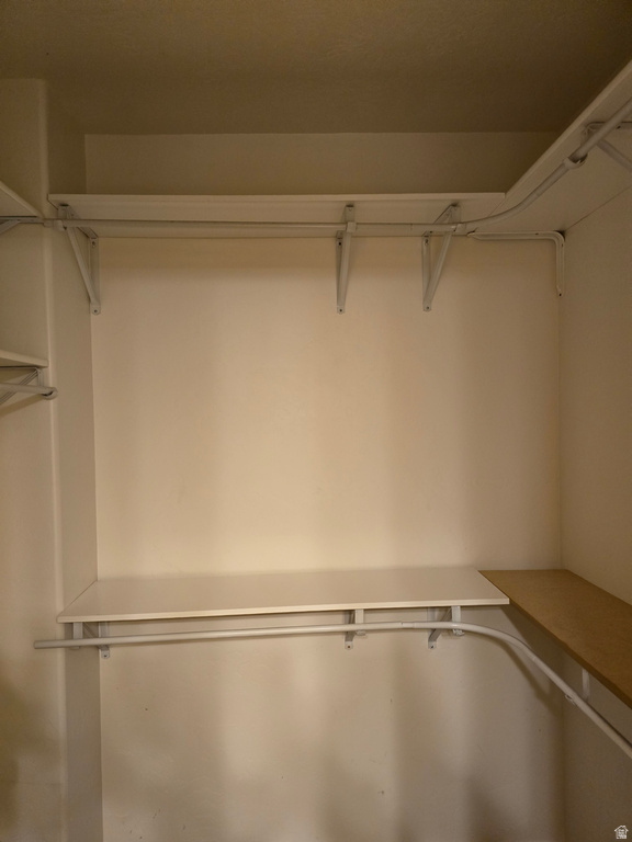 8971 S VALLEY CT Sandy, UT 84094