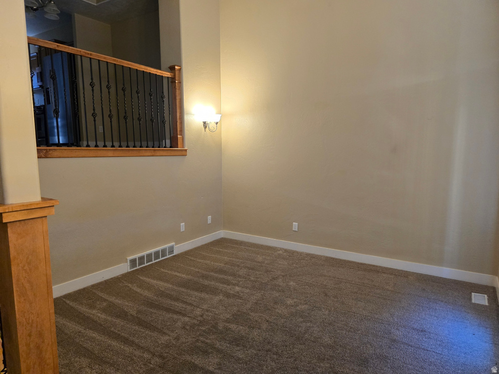 8971 S VALLEY CT Sandy, UT 84094