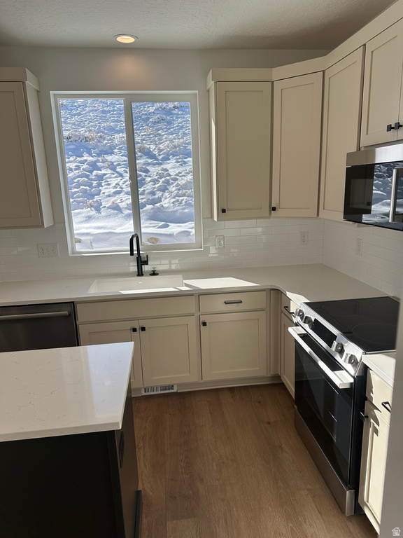 2962 E SERDAR LN #C14 Eagle Mountain, UT 84005