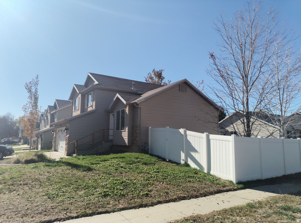 1491 N FOWLER AVE Ogden, UT 84404