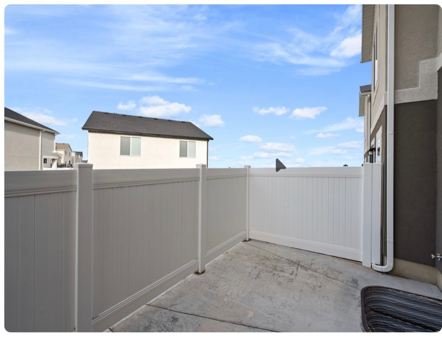 3851 S IRON MONARCH DR #1295 Magna, UT 84044