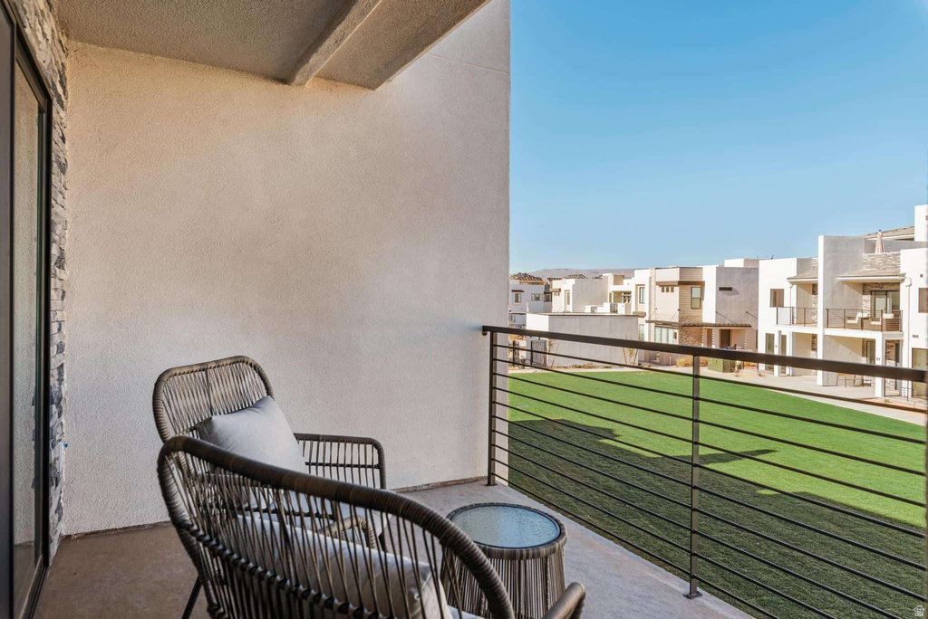 710 W AKOYA PEARL ST #83 St George, UT 84790