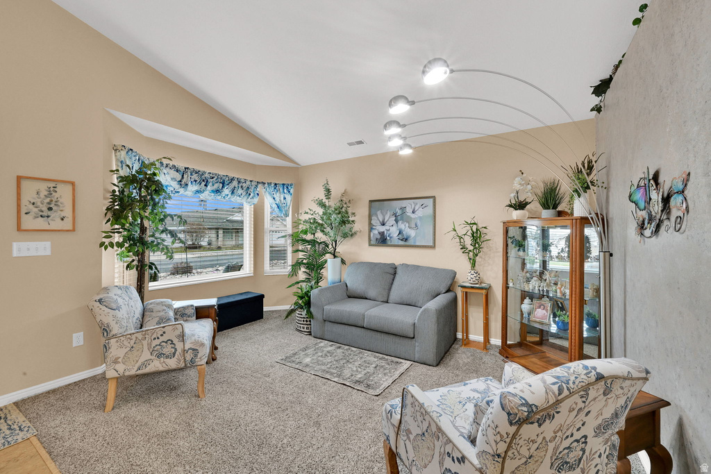 903 W 1730 N Clinton, UT 84015