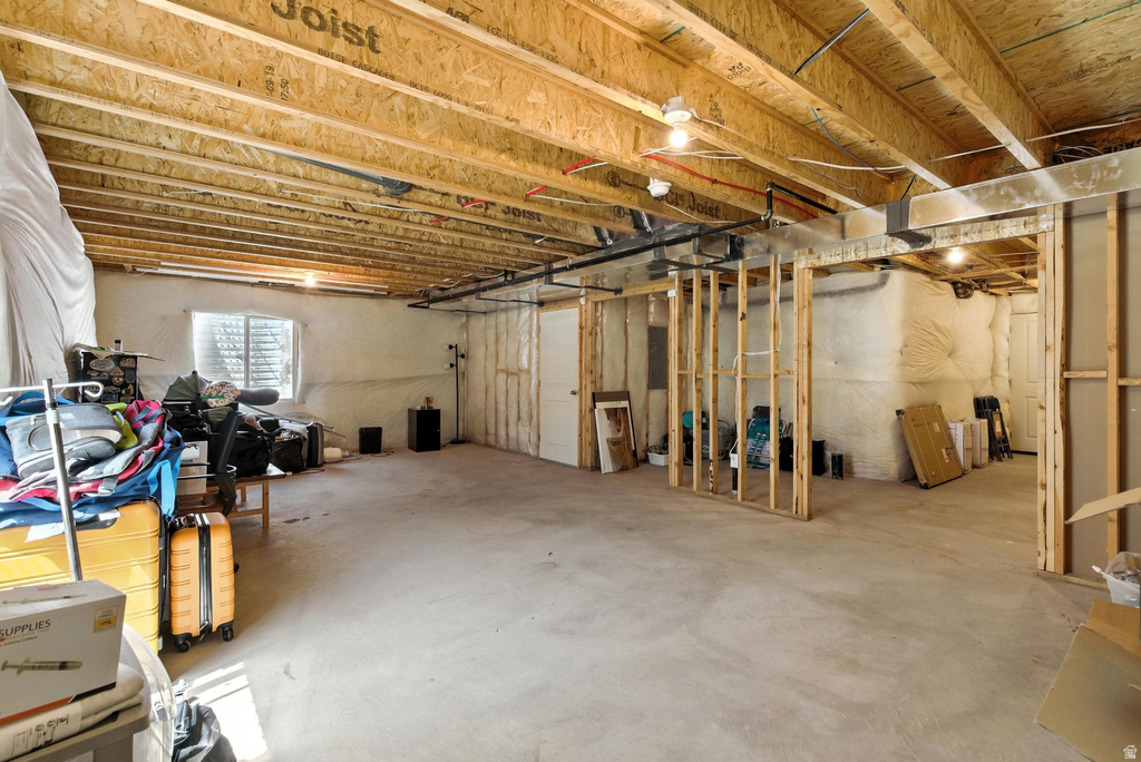 1017 S RED CLIFF DR Santaquin, UT 84655