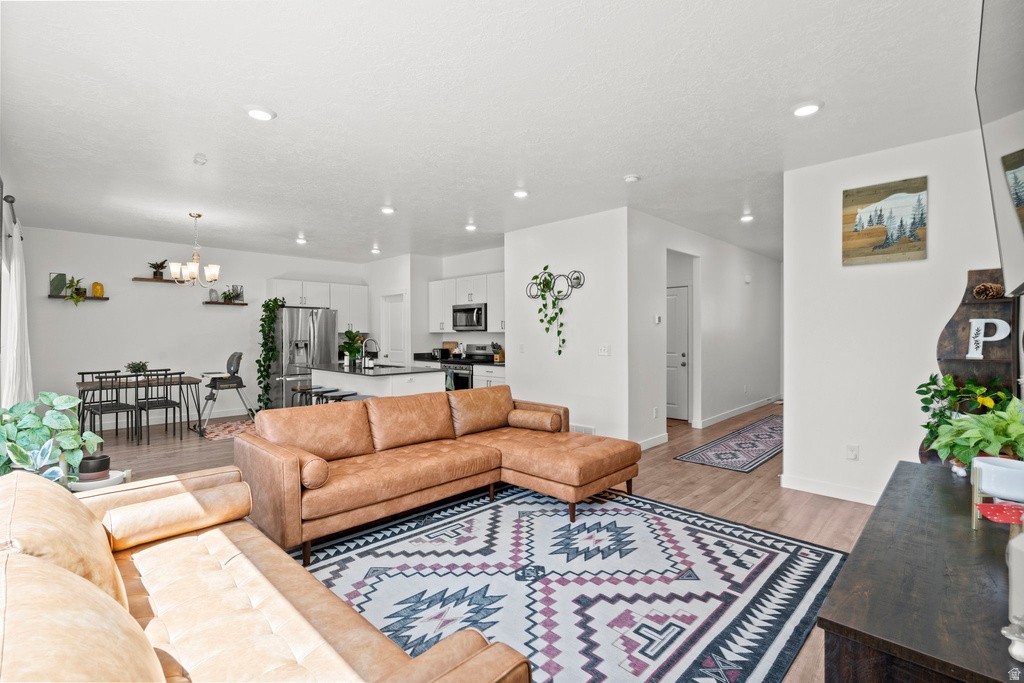 1017 S RED CLIFF DR Santaquin, UT 84655