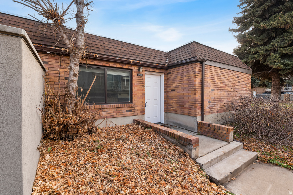 1415 W ARTHUR DR Provo, UT 84601