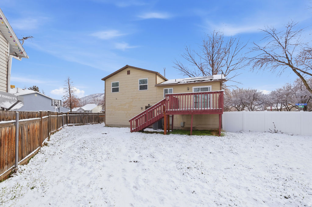 891 SUNFLOWER DR Ogden, UT 84404
