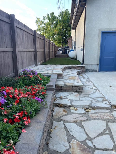 58 W 300 N Springville, UT 84663