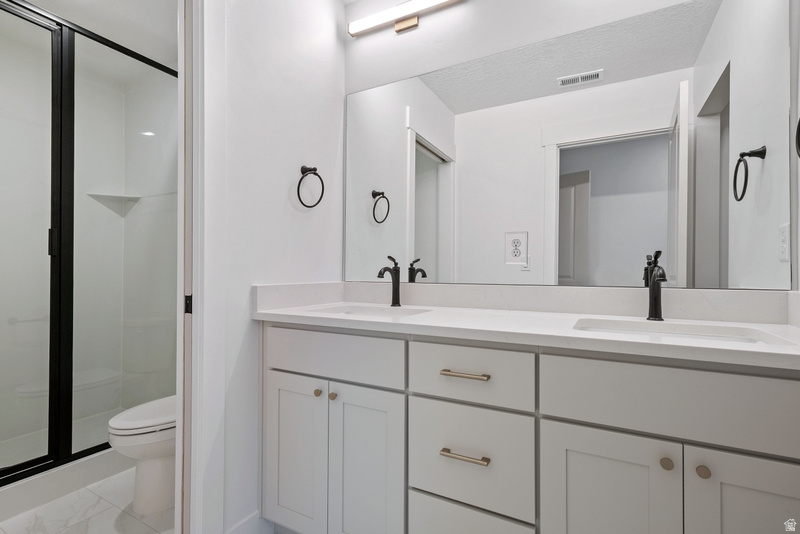 11394 S WATERCOURSE RD #374 South Jordan, UT 84009