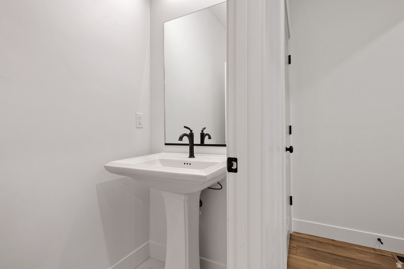 11394 S WATERCOURSE RD #374 South Jordan, UT 84009