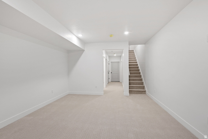 11394 S WATERCOURSE RD #374 South Jordan, UT 84009