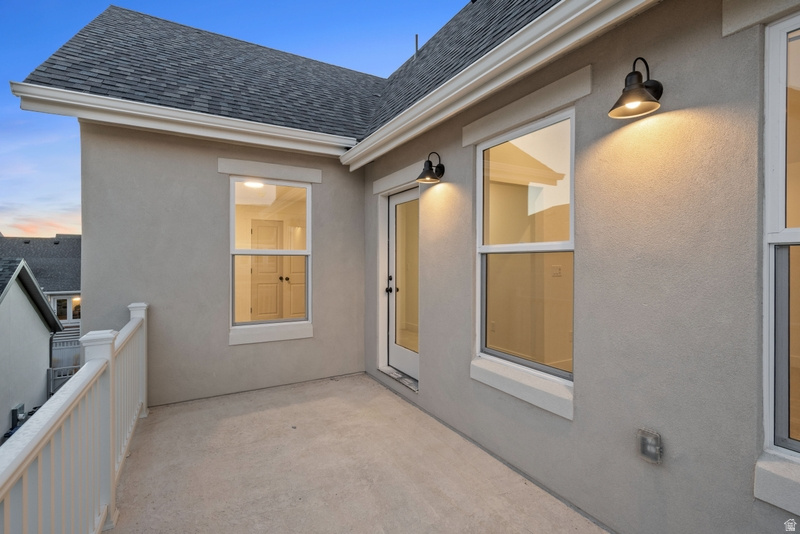 11394 S WATERCOURSE RD #374 South Jordan, UT 84009