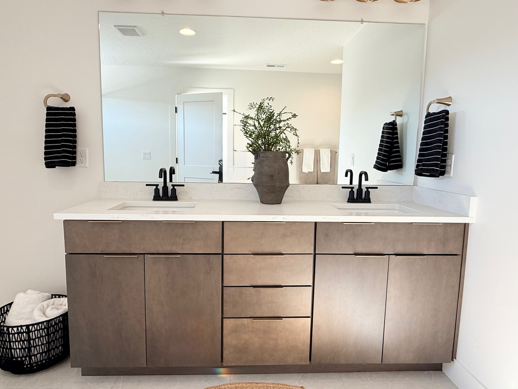 2818 E HAYLOFT LN #213 Heber City, UT 84032