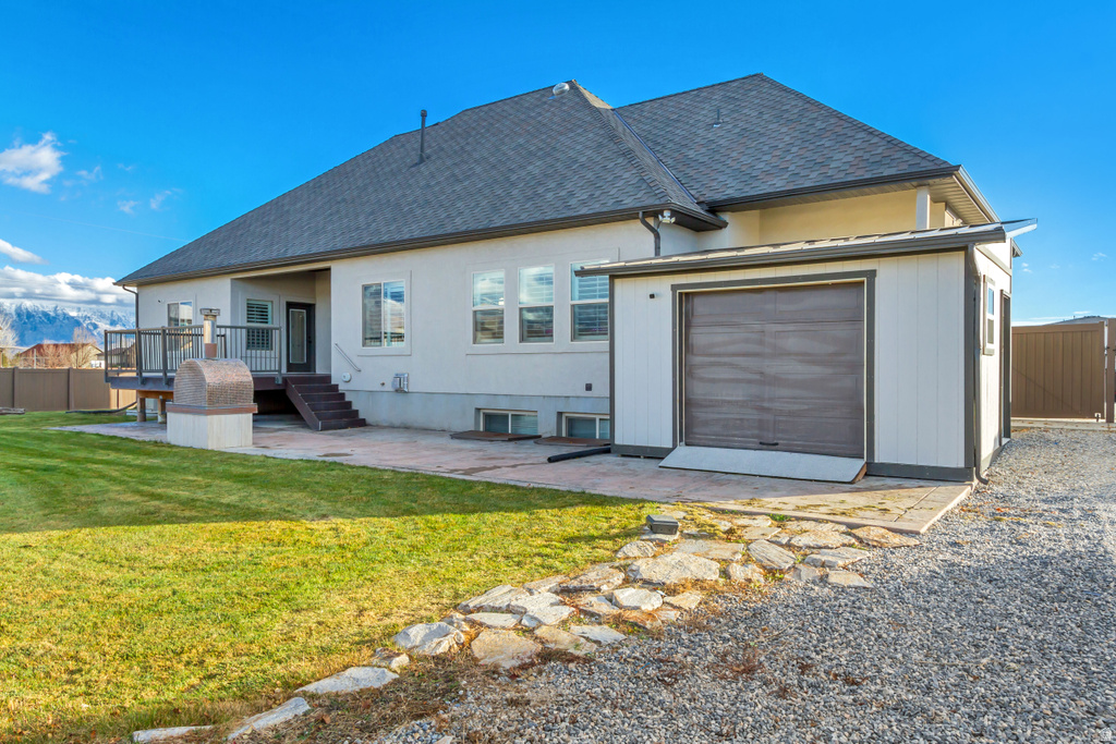 22 W 1000 S Lehi, UT 84043
