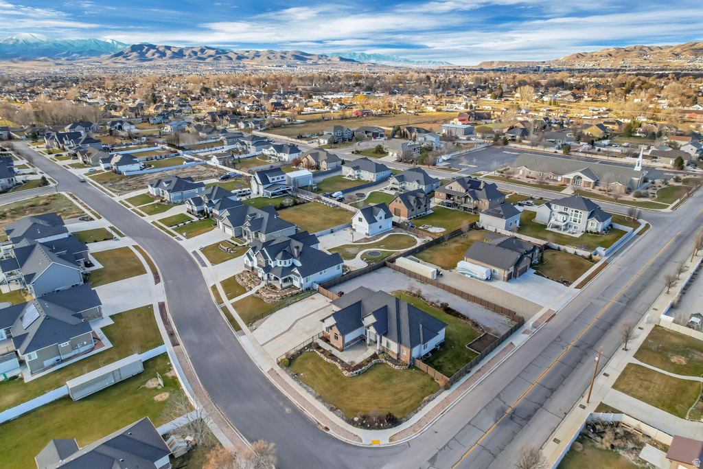 22 W 1000 S Lehi, UT 84043