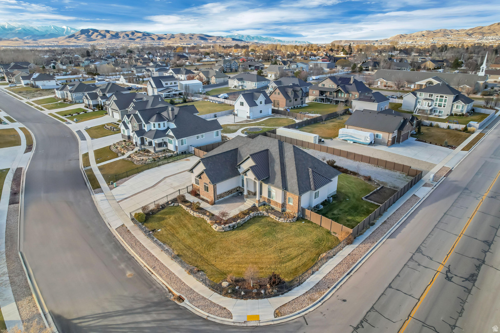 22 W 1000 S Lehi, UT 84043