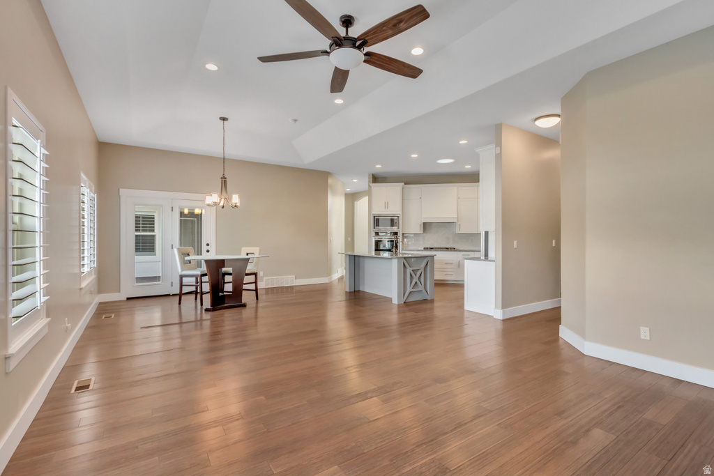 22 W 1000 S Lehi, UT 84043