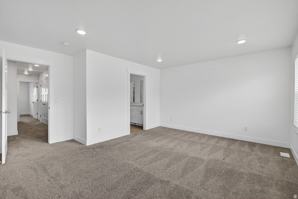 2730 E IRON BARK ALY Eagle Mountain, UT 84005