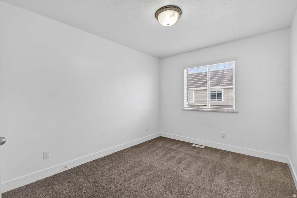 2730 E IRON BARK ALY Eagle Mountain, UT 84005