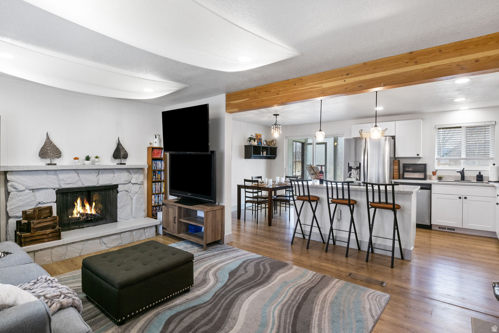 6159 S DON LEONE DR Taylorsville, UT 84129