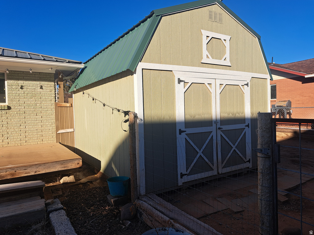 1012 N 3000 W Maeser, UT 84078