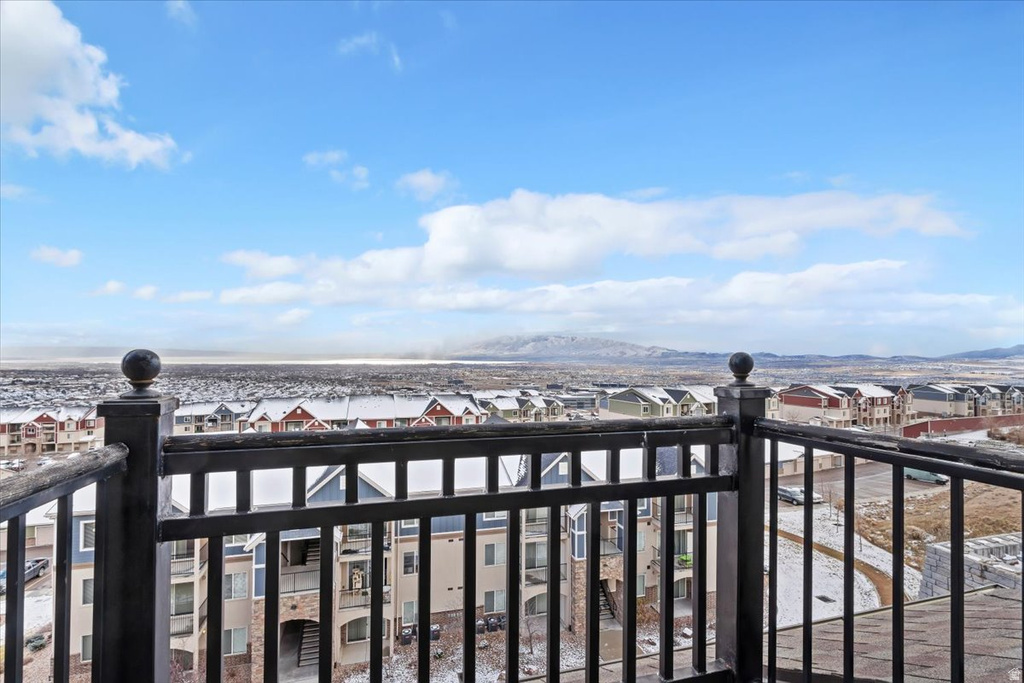 1013 W SEASONS VIEW CT Lehi, UT 84043