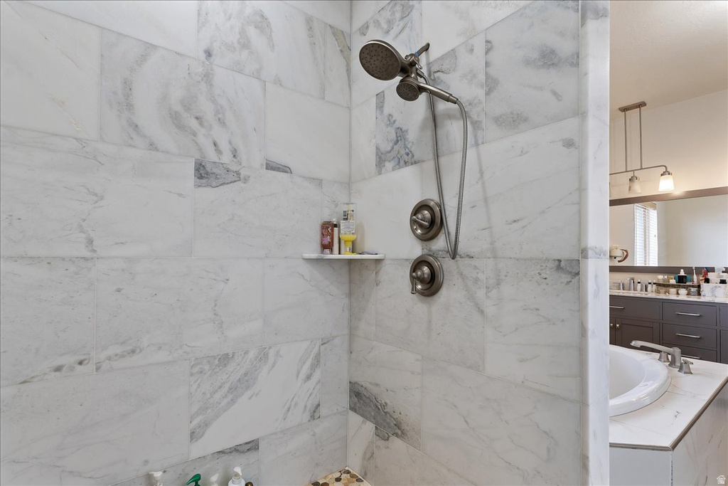 1013 W SEASONS VIEW CT Lehi, UT 84043