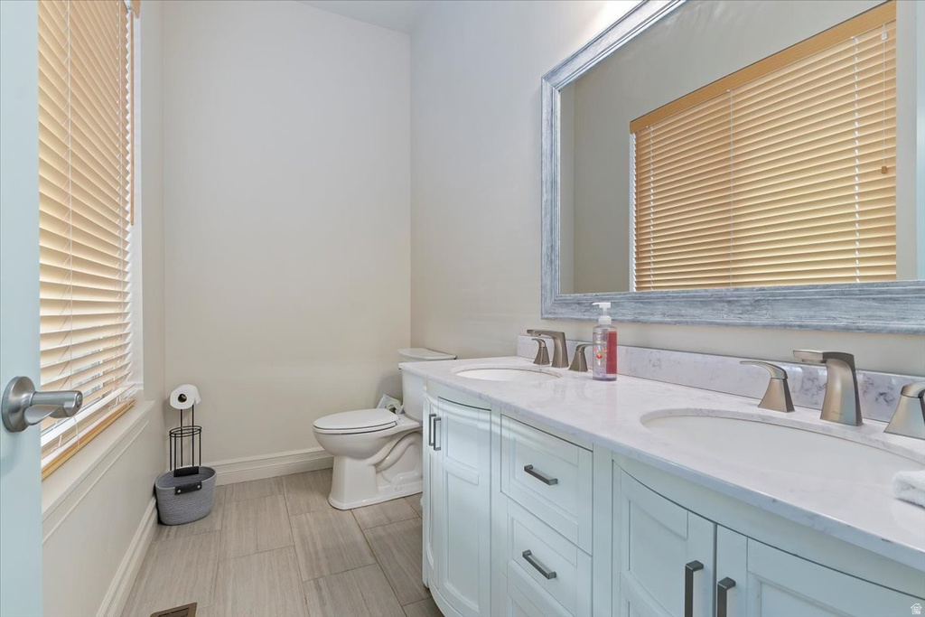 1013 W SEASONS VIEW CT Lehi, UT 84043