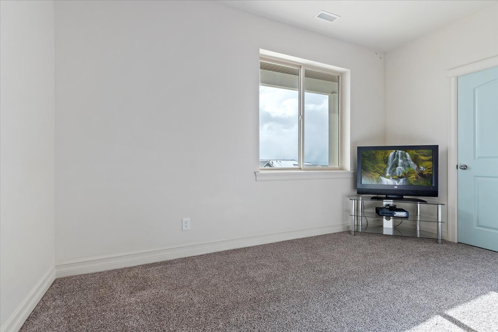 1013 W SEASONS VIEW CT Lehi, UT 84043
