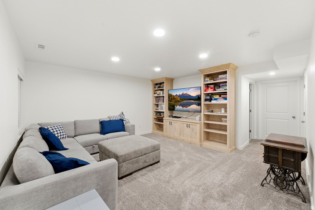 5250 S TUCKER CT West Valley City, UT 84118