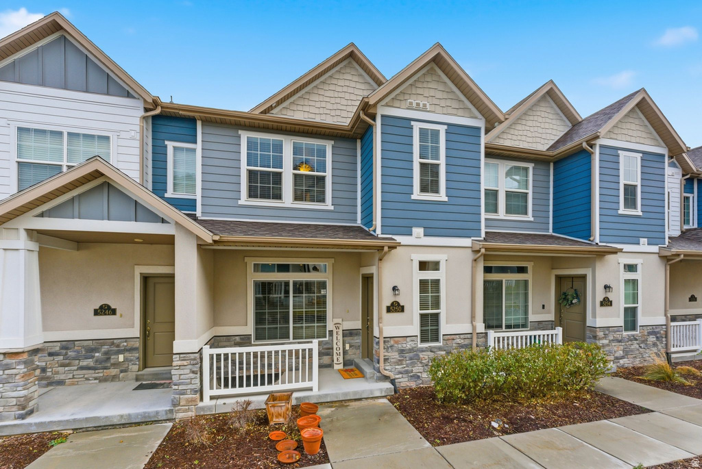 5250 S TUCKER CT West Valley City, UT 84118