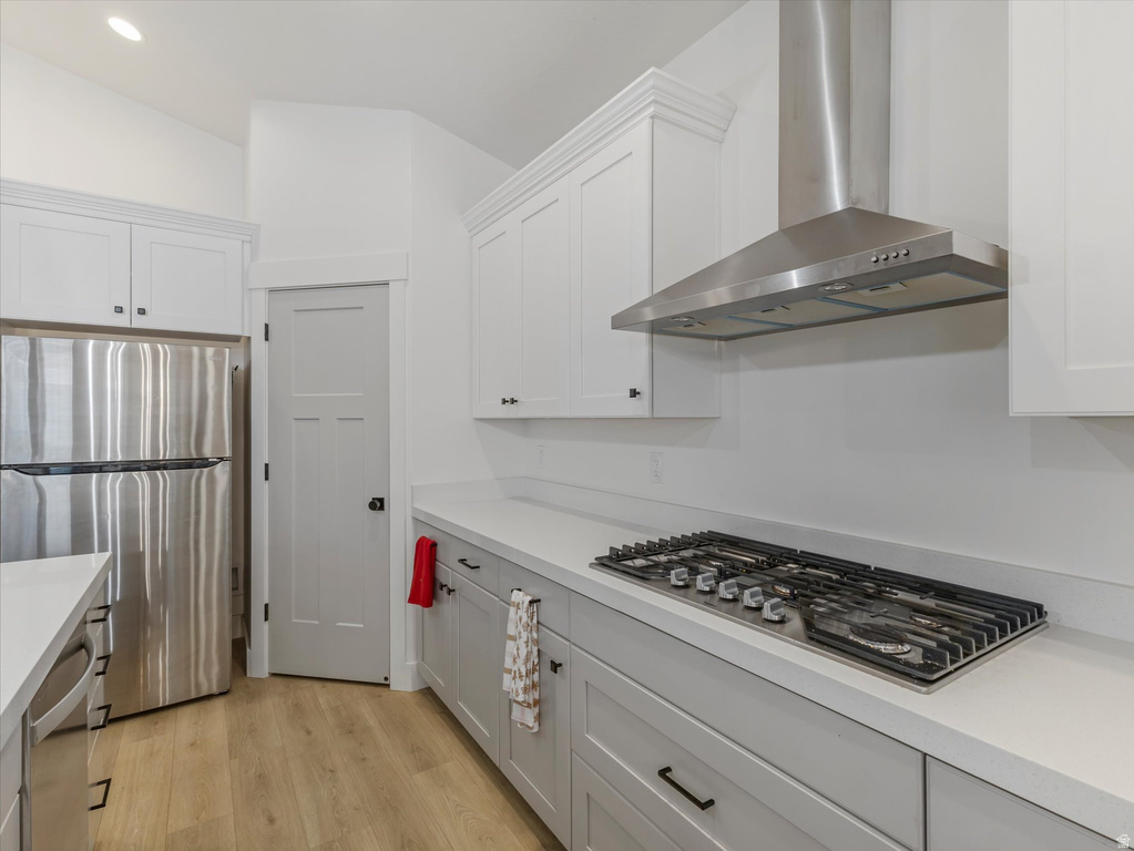 293 E BEDFORD DR Stansbury Park, UT 84074