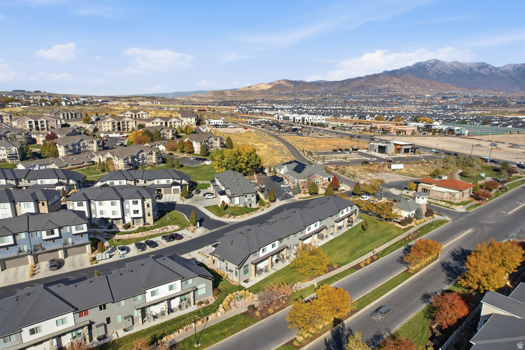 111 W HARVES VLG Saratoga Springs, UT 84045