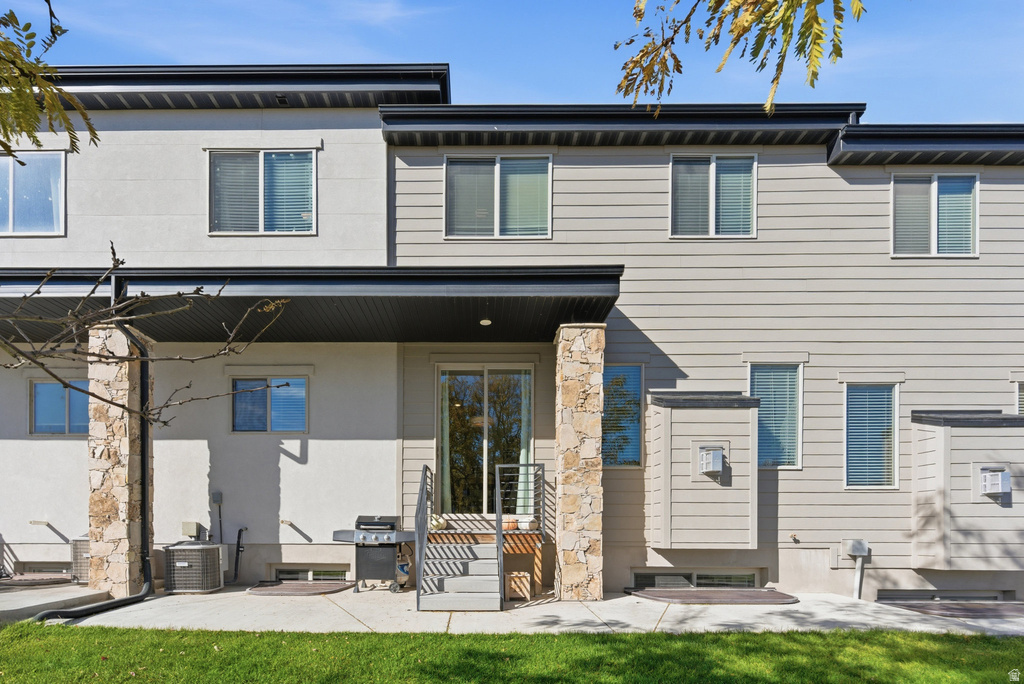 111 W HARVES VLG Saratoga Springs, UT 84045