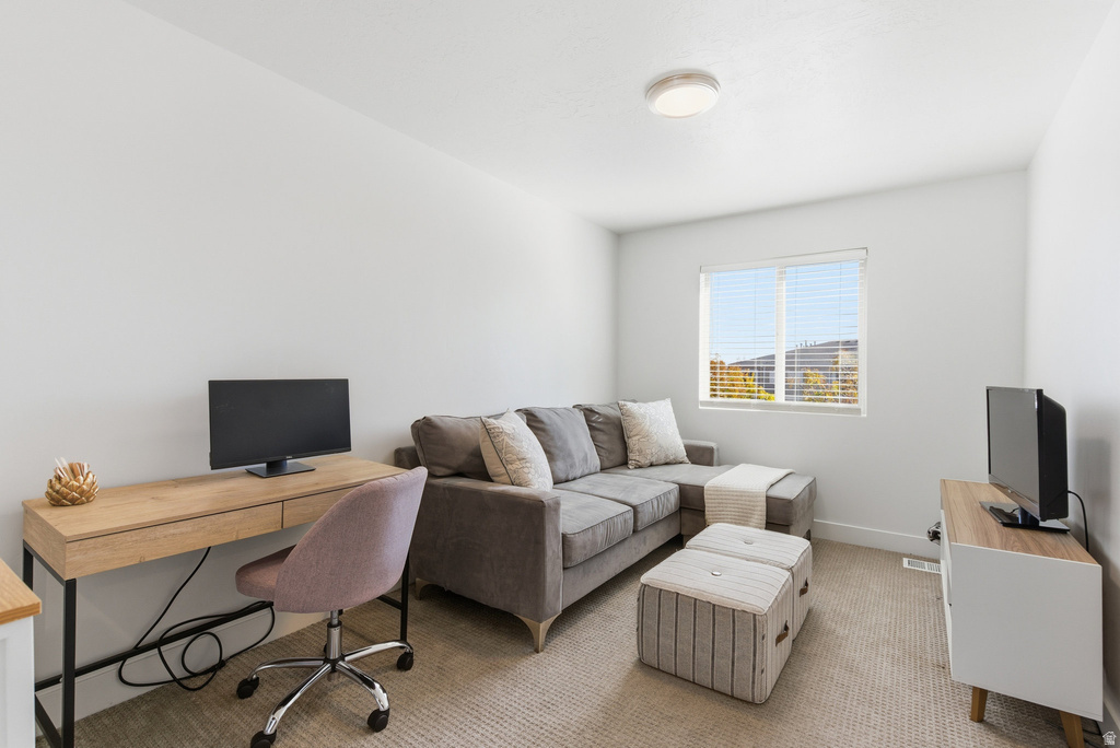 111 W HARVES VLG Saratoga Springs, UT 84045