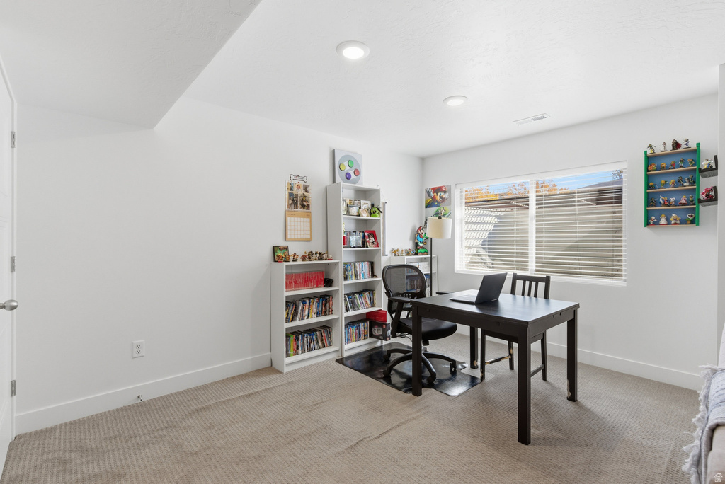 111 W HARVES VLG Saratoga Springs, UT 84045