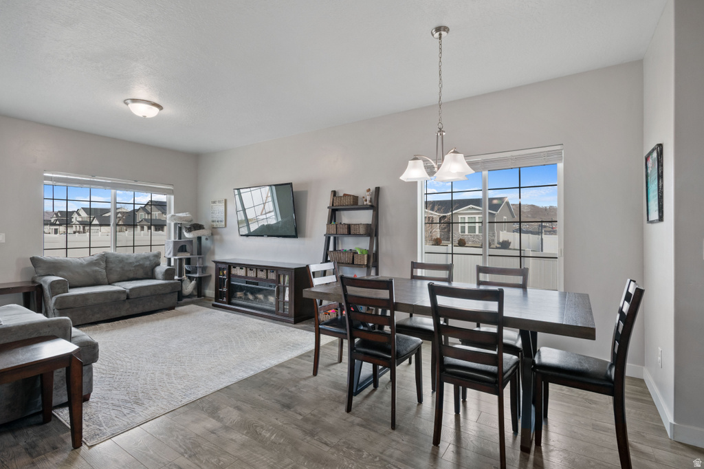 1327 E WHITE ROCK RD Eagle Mountain, UT 84005