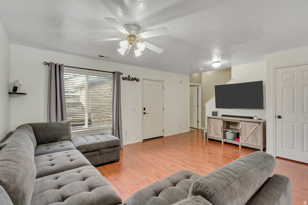 872 E 760 N Ogden, UT 84404