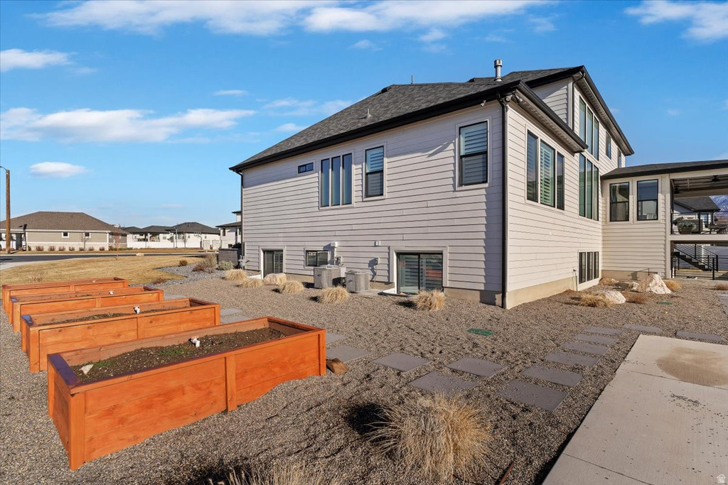 1579 W PHEASANT DR Kaysville, UT 84037