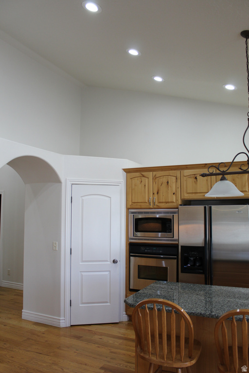 10612 N CANTERBURY DR Highland, UT 84003