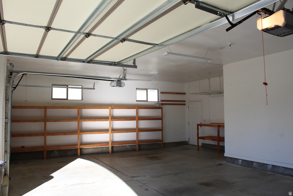 10612 N CANTERBURY DR Highland, UT 84003