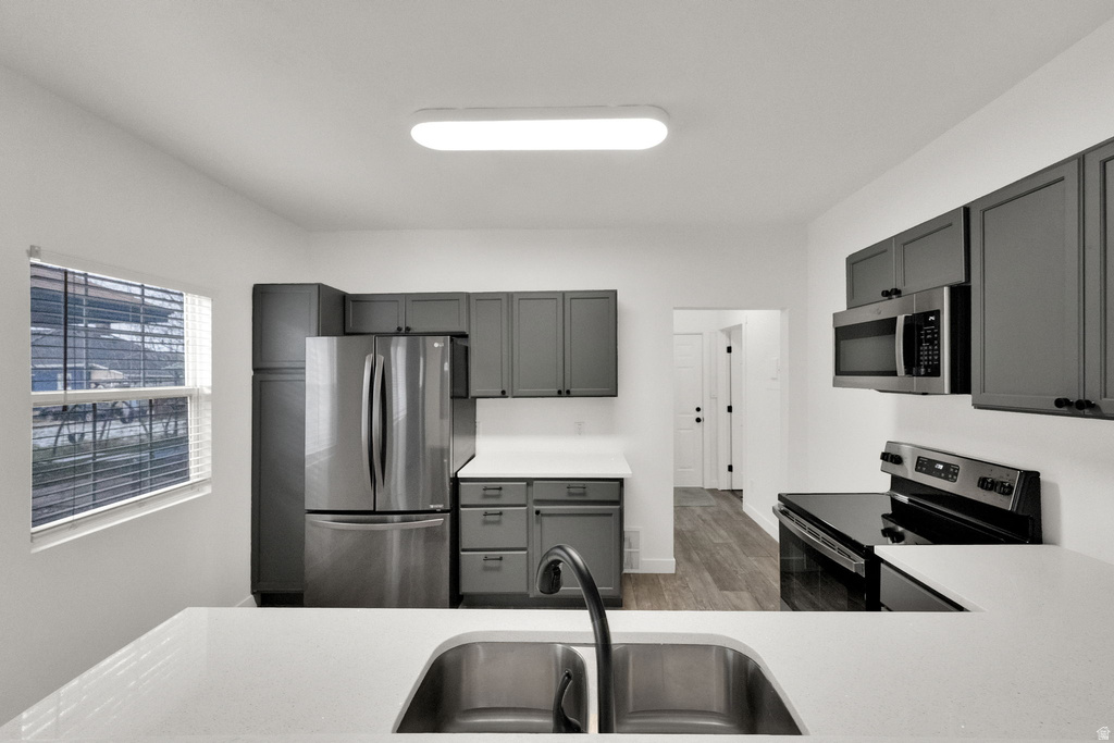 122 DOXEY ST Ogden, UT 84401