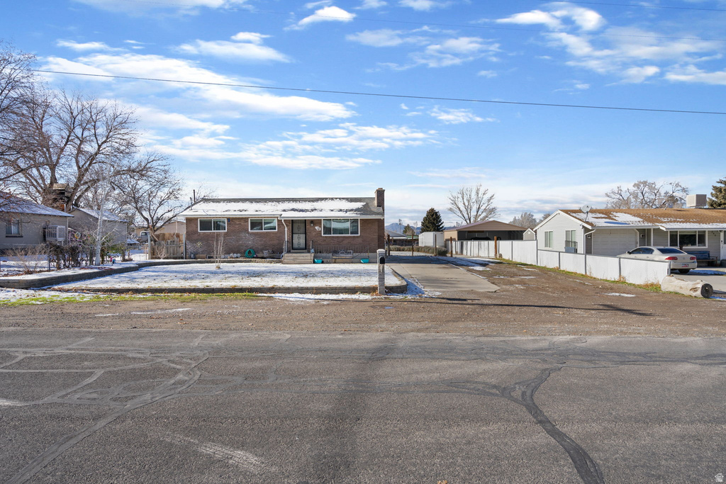 270 S 100 W Santaquin, UT 84655