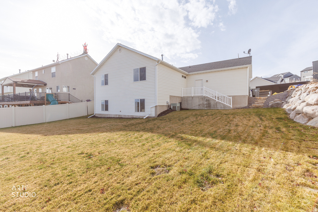 2426 N NECTAR WAY Saratoga Springs, UT 84045