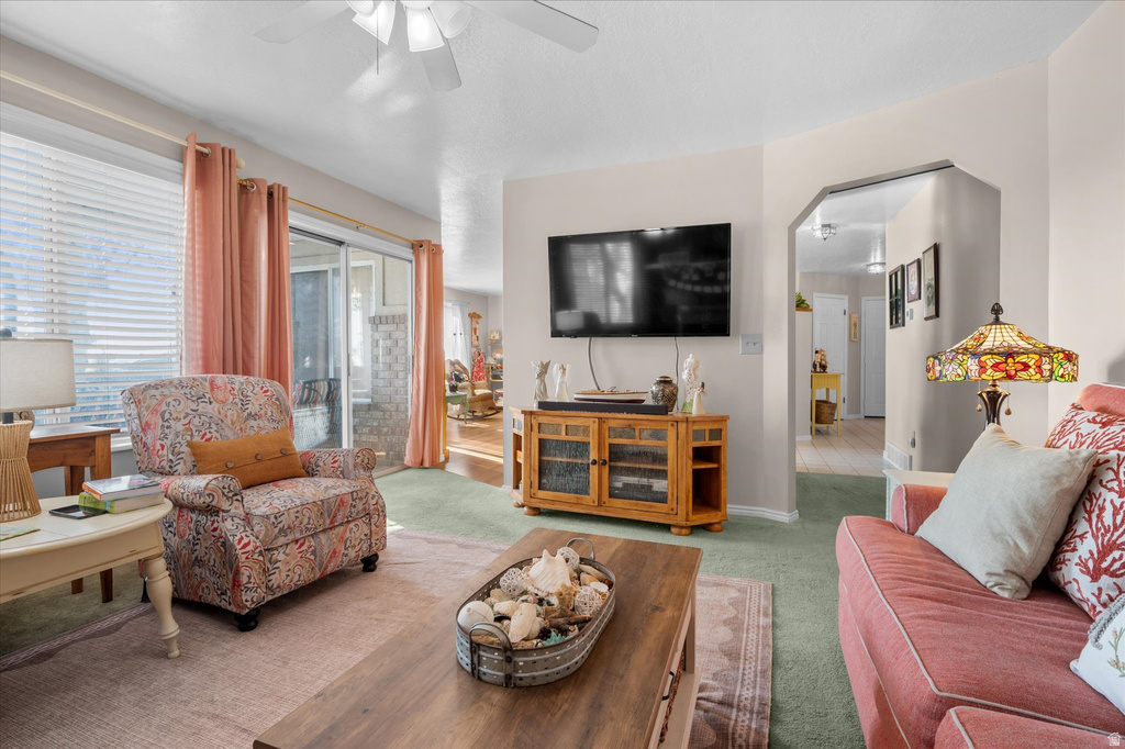 2222 E ROLLING OAKS LN Layton, UT 84040