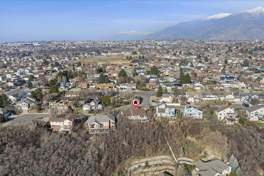 2222 E ROLLING OAKS LN Layton, UT 84040